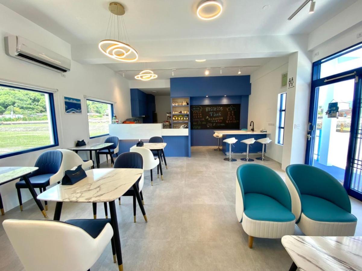 Blue And White Style Holiday B&B Guanshan Exterior photo